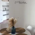 La Casa Della Rocca Roccantica