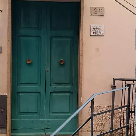 La Casa Della Rocca * Roccantica